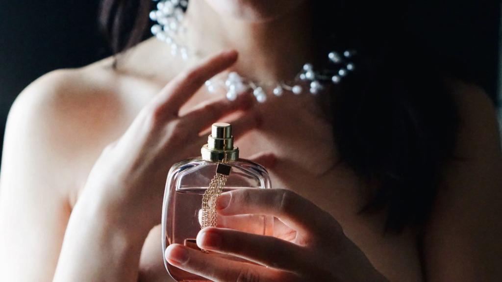 wedding jewelry perfume